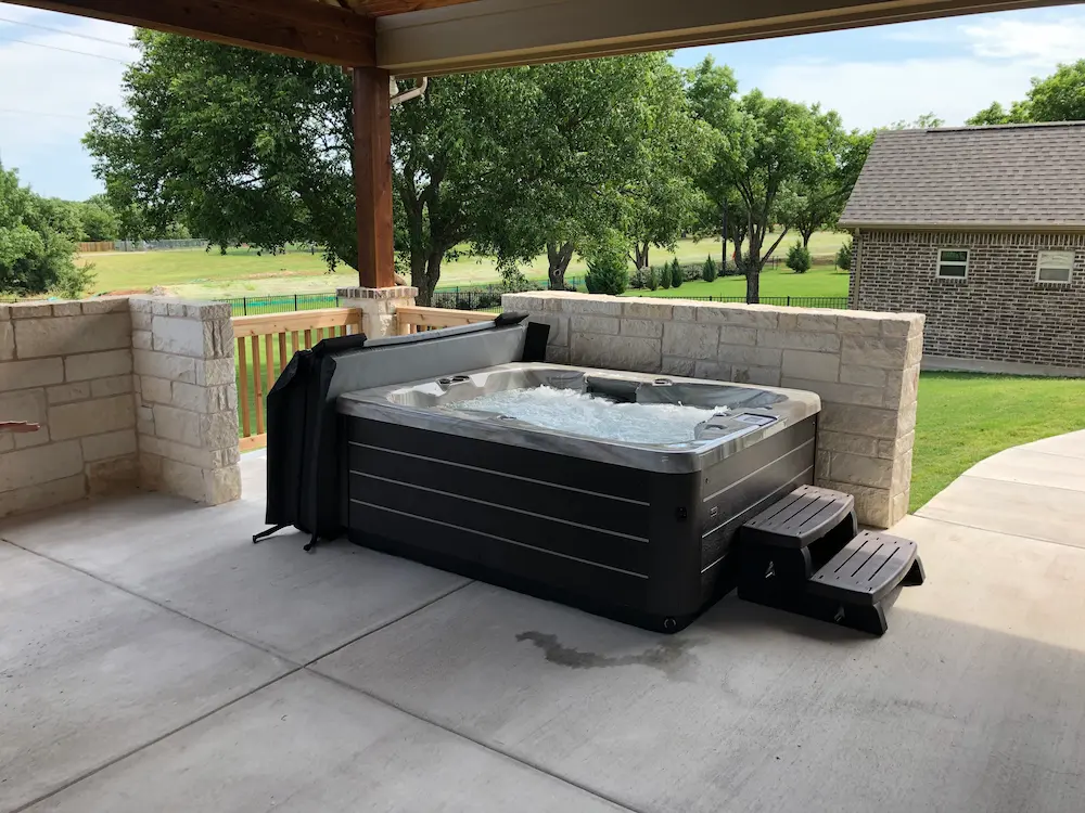 Vita Spa Joli hot tub Texas